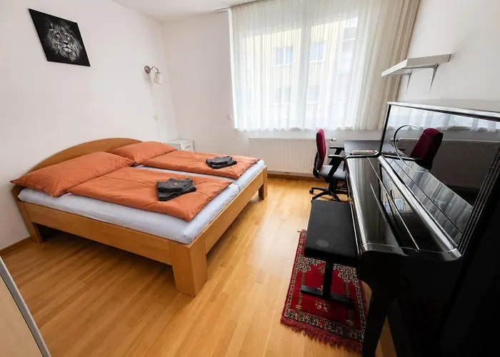 Cozynite Schoenbrunn 3 - Spacious & Modern ウィーン
