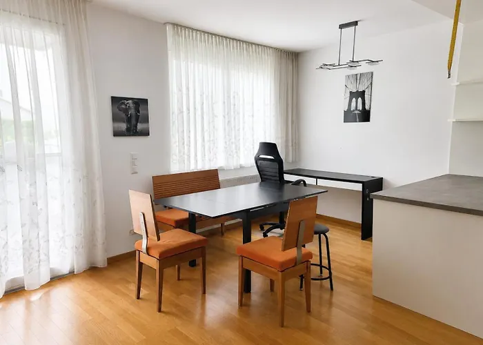 アパート Cozynite Schoenbrunn 3 - Spacious & Modern ウィーン